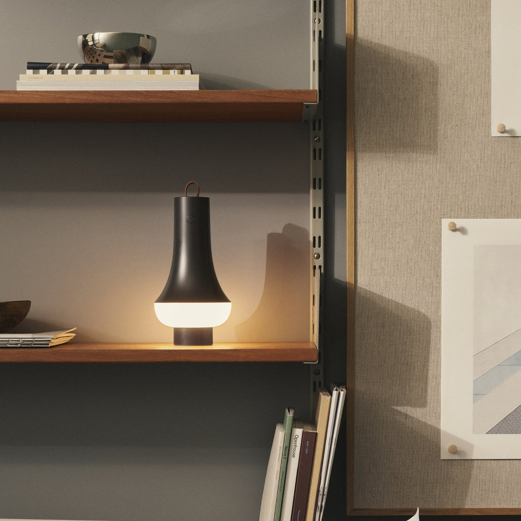 Louis Poulsen Tomoshi Draagbare Lamp