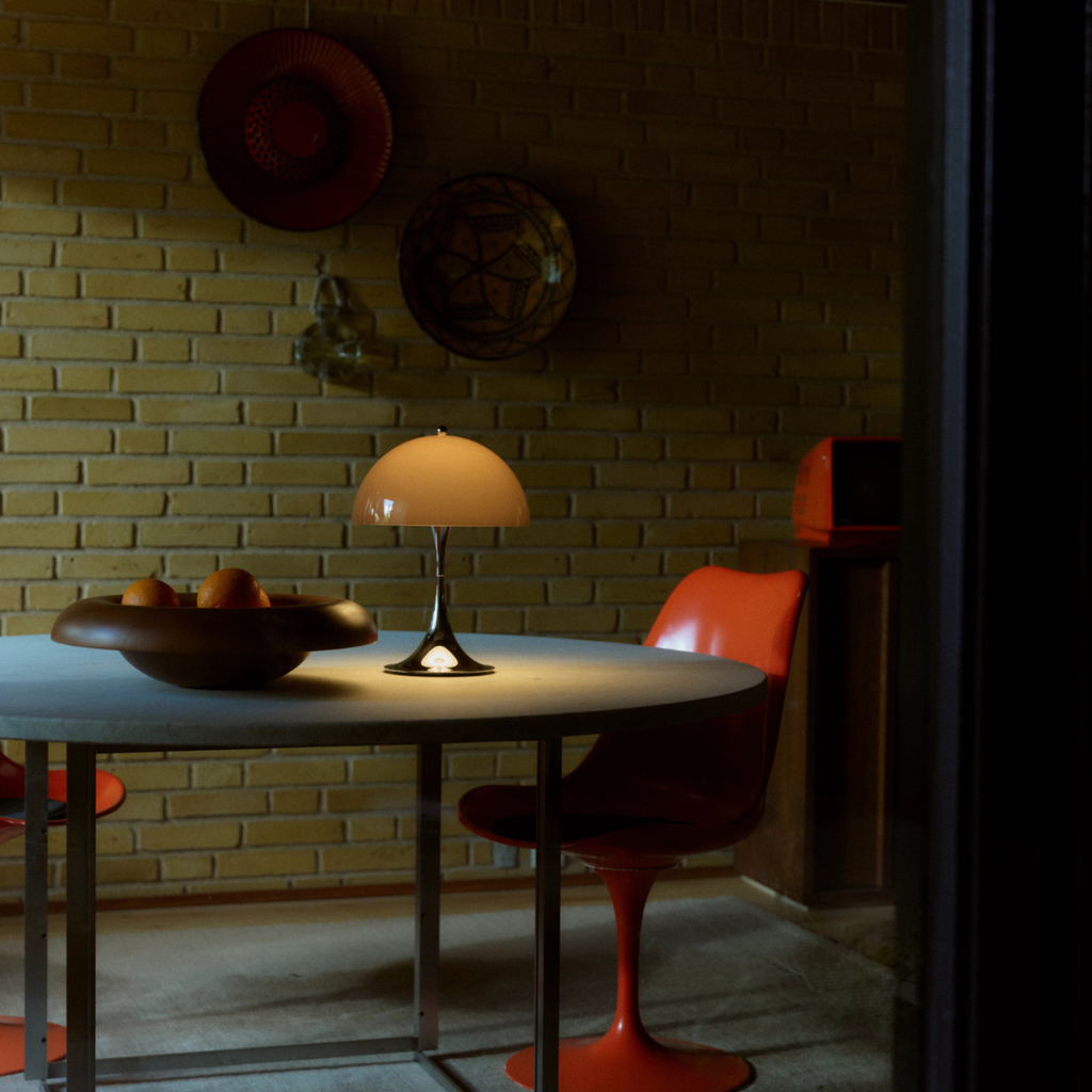 Louis Poulsen Panthella 250 Draagbare Lamp