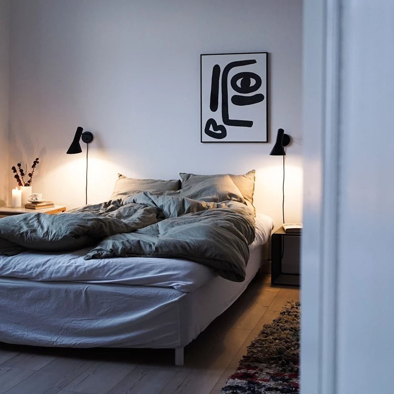 Louis Poulsen AJ Muur Lamp