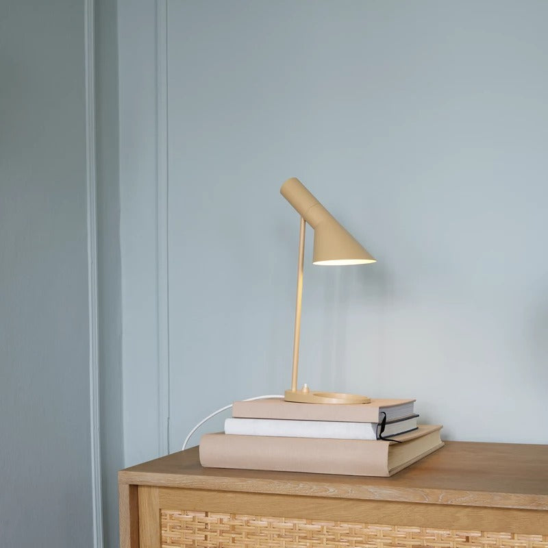 Louis Poulsen AJ Mini Tafellamp