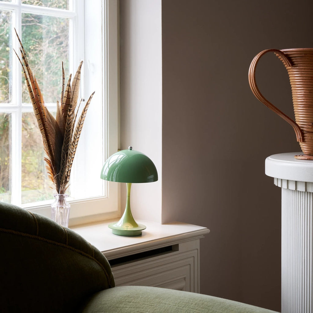 Louis Poulsen Panthella 160 Portable Draagbare Lamp V3