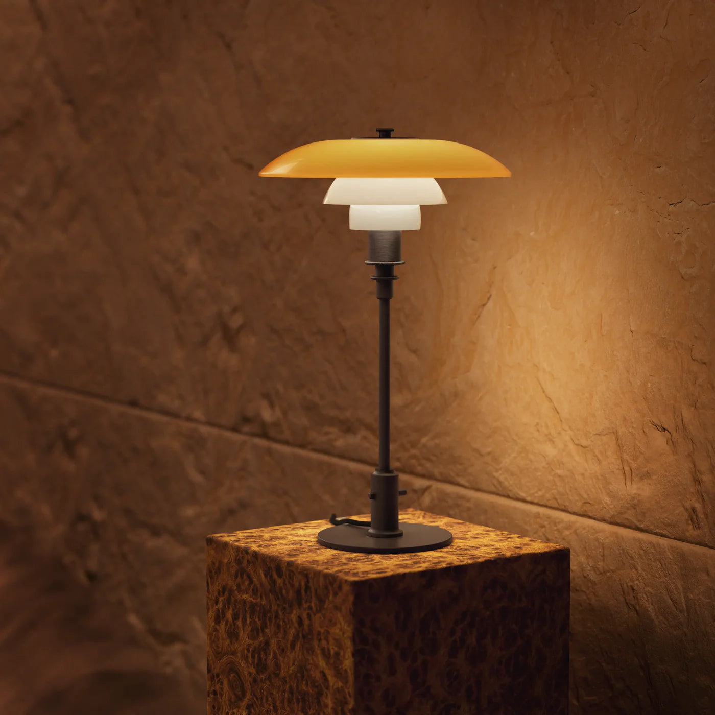 Louis Poulsen PH 3/2 Centenary Edition Tafellamp