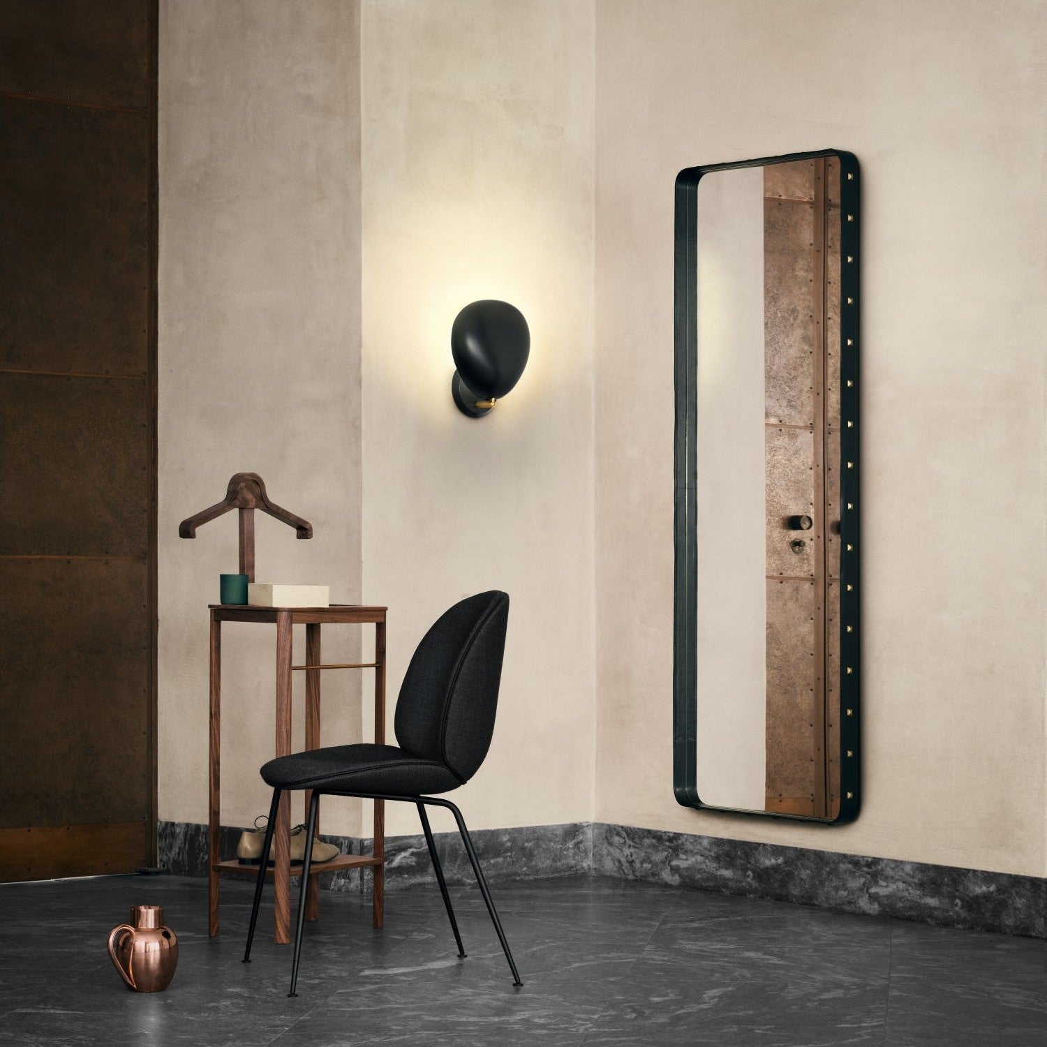 Gubi Cobra Wandlamp