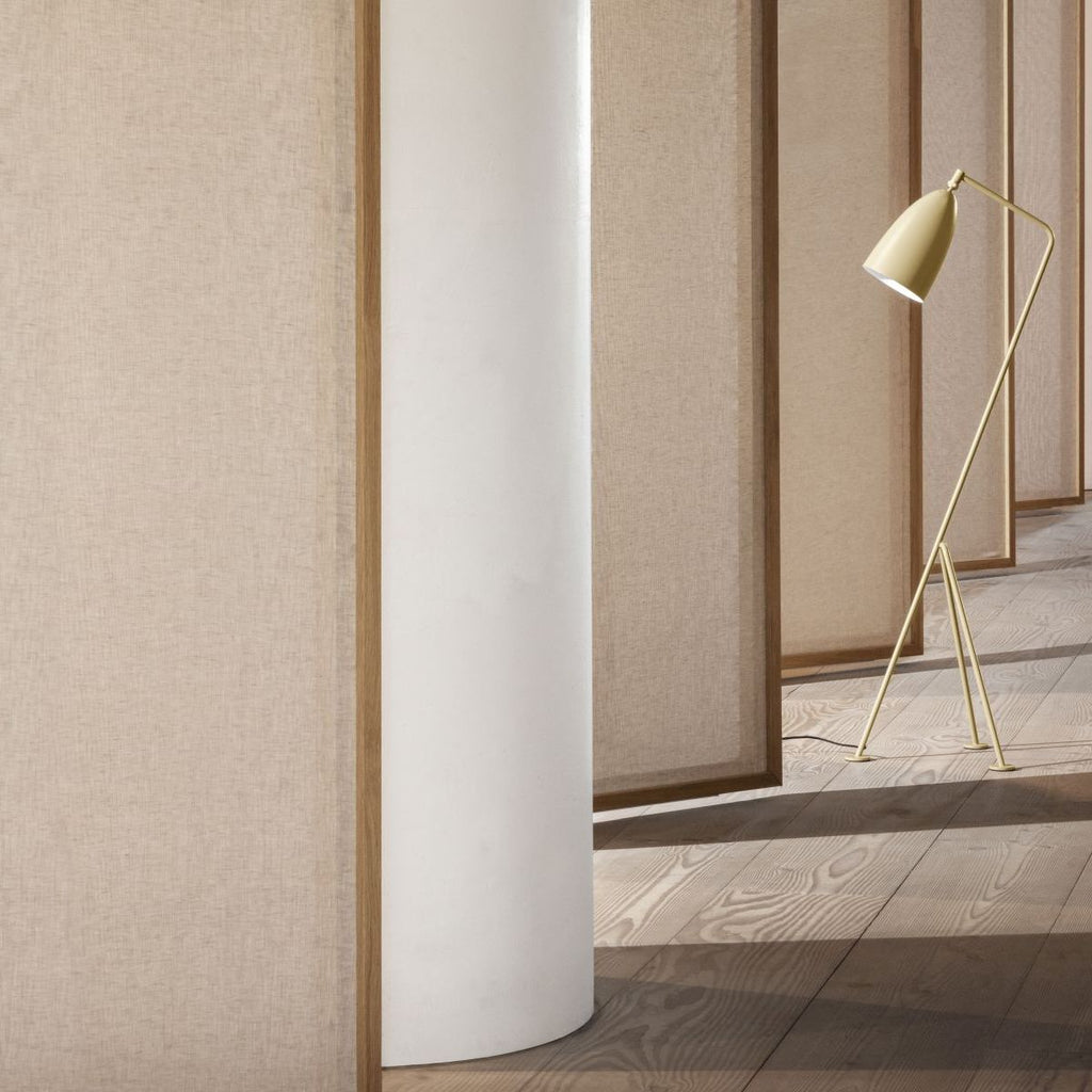 Gubi Gräshoppa Vloerlamp