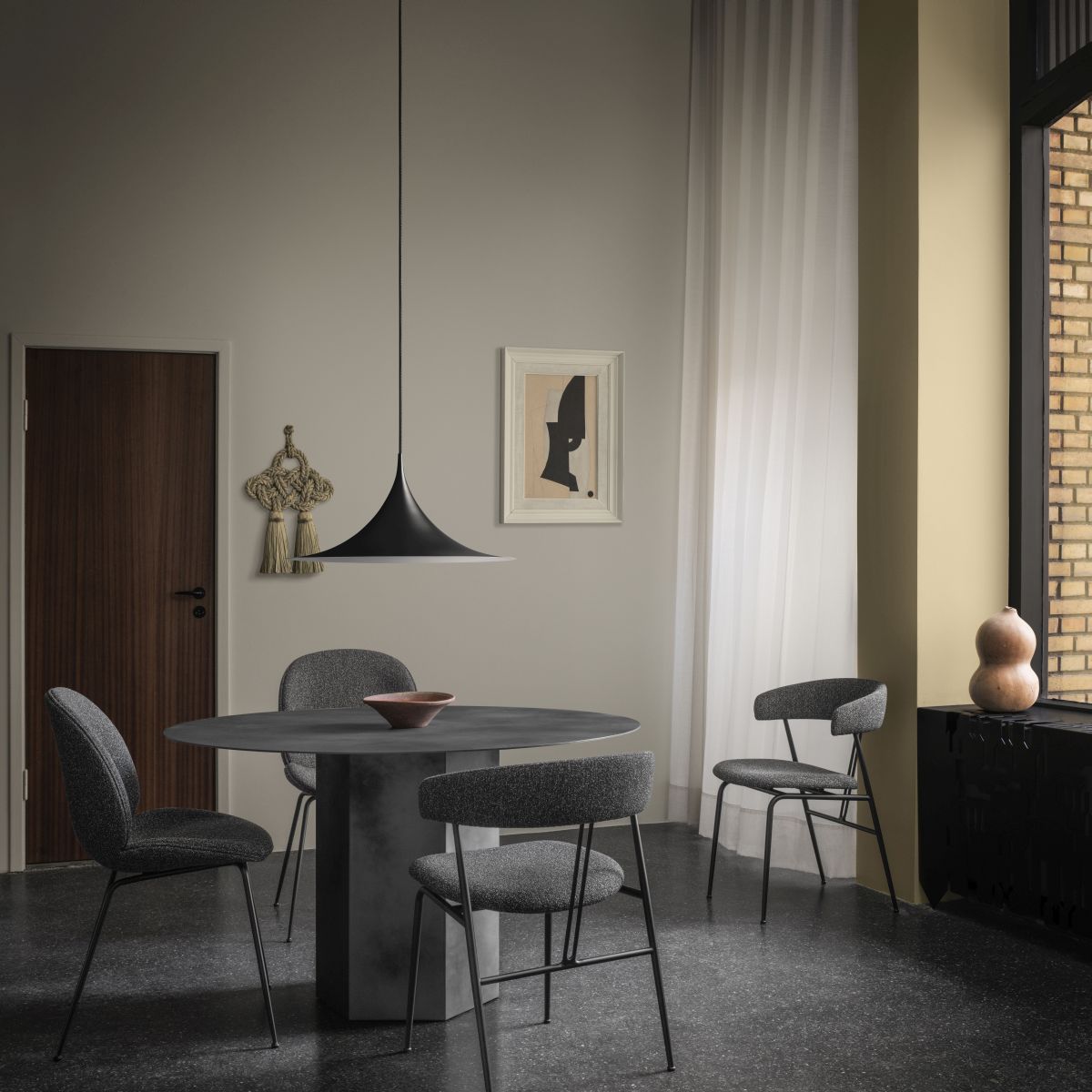 Gubi Semi Pendant