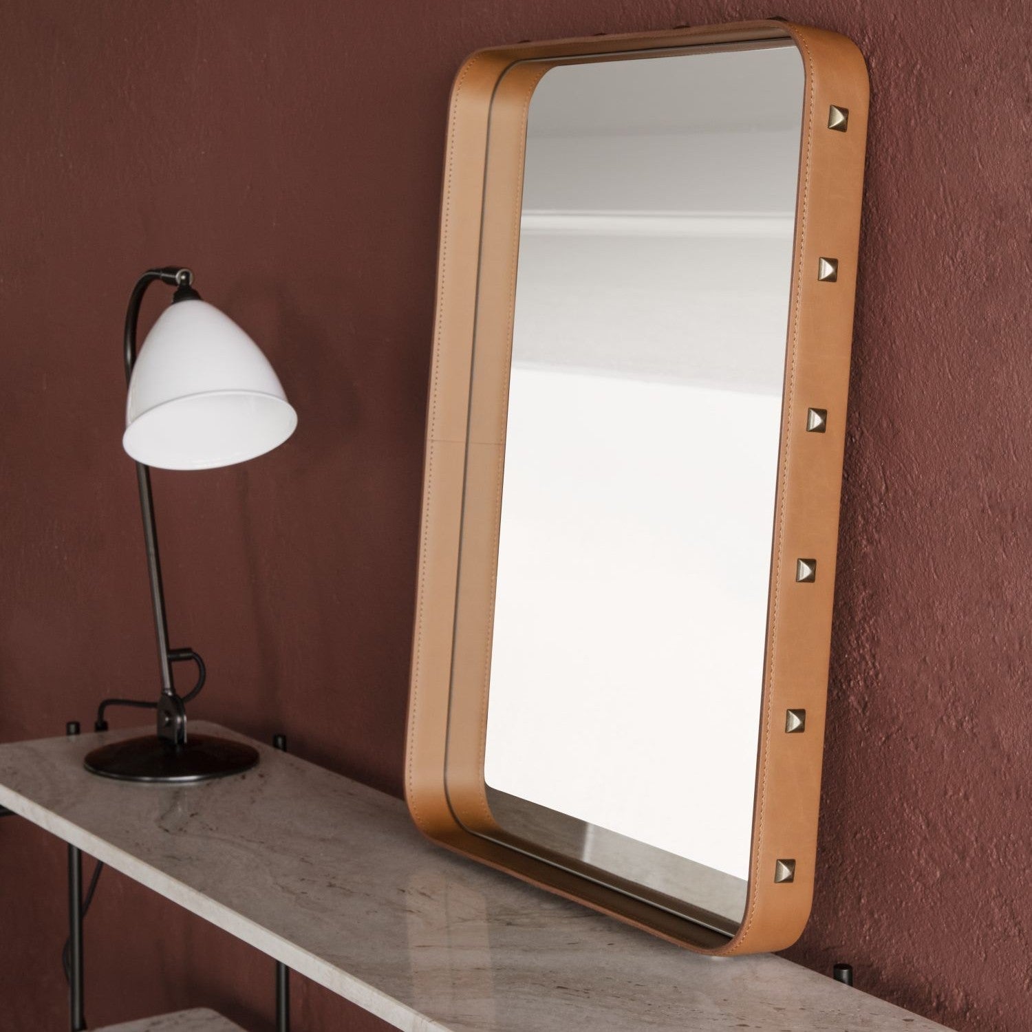 Gubi Bestlite BL2 Tafellamp