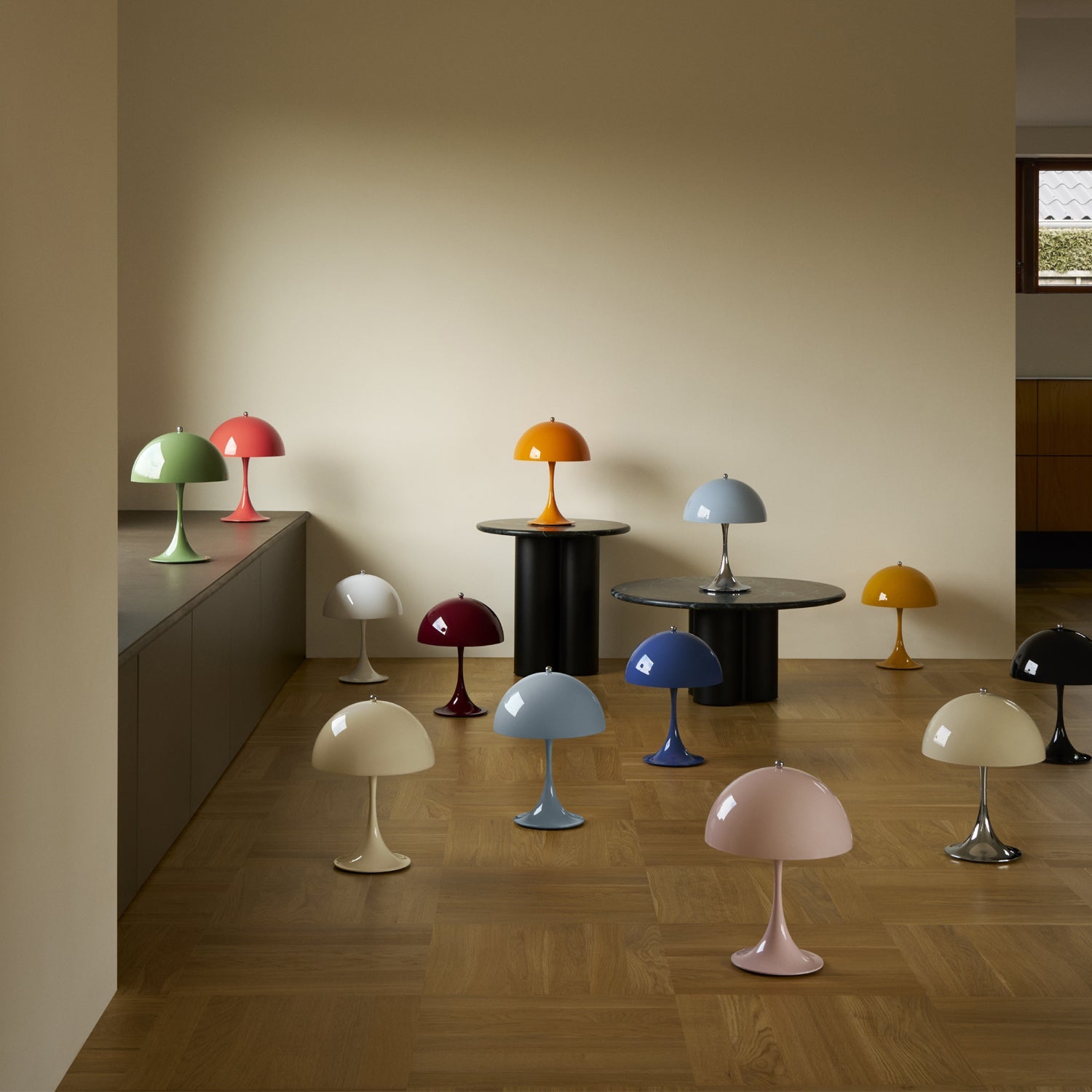 Louis Poulsen Panthella 250 Draagbare Lamp
