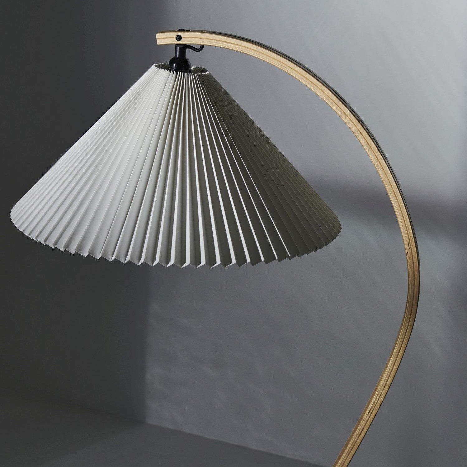Gubi Timerline Vloerlamp