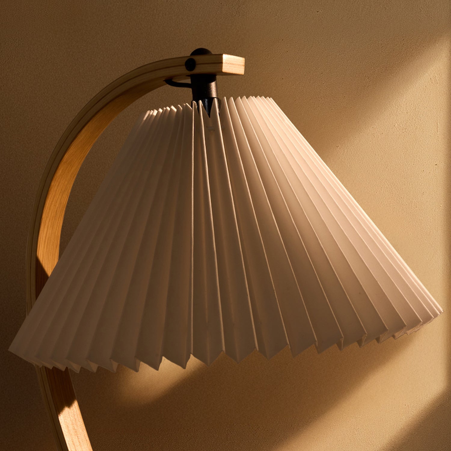 Gubi Timerline Vloerlamp