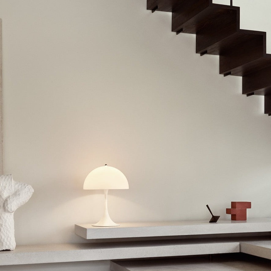 Louis Poulsen Panthella 400 Tafellamp