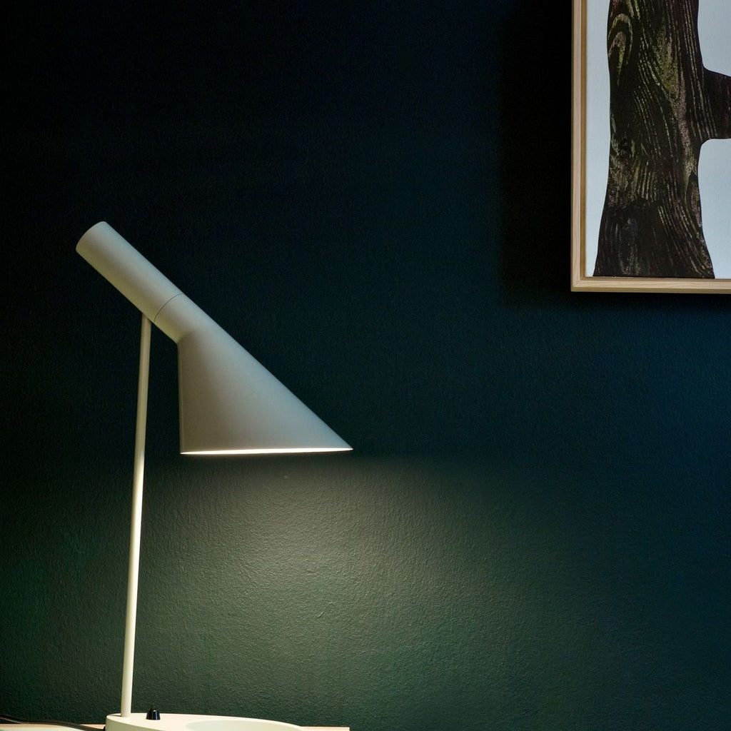 Louis Poulsen AJ Tafel Lamp