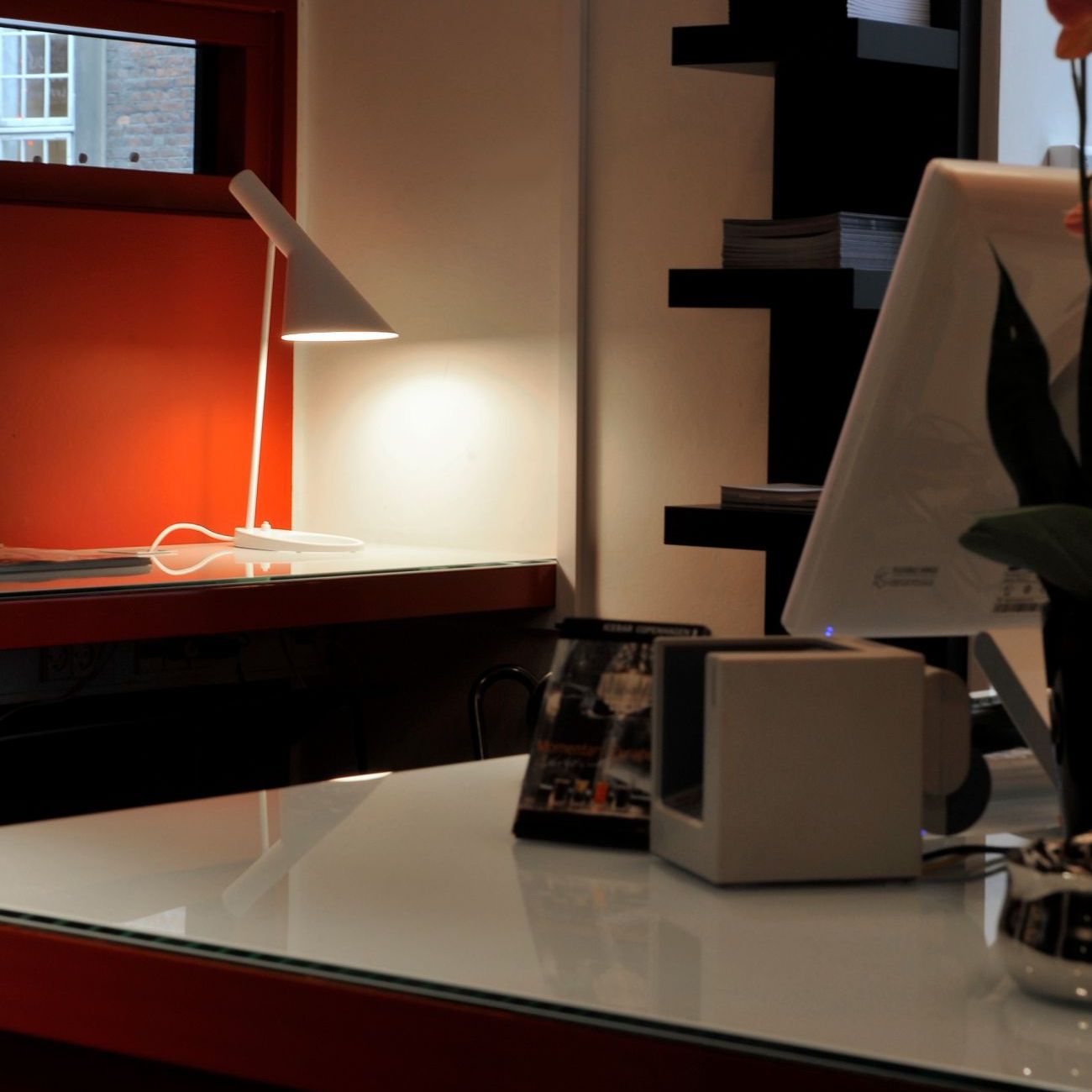 Louis Poulsen AJ Tafel Lamp