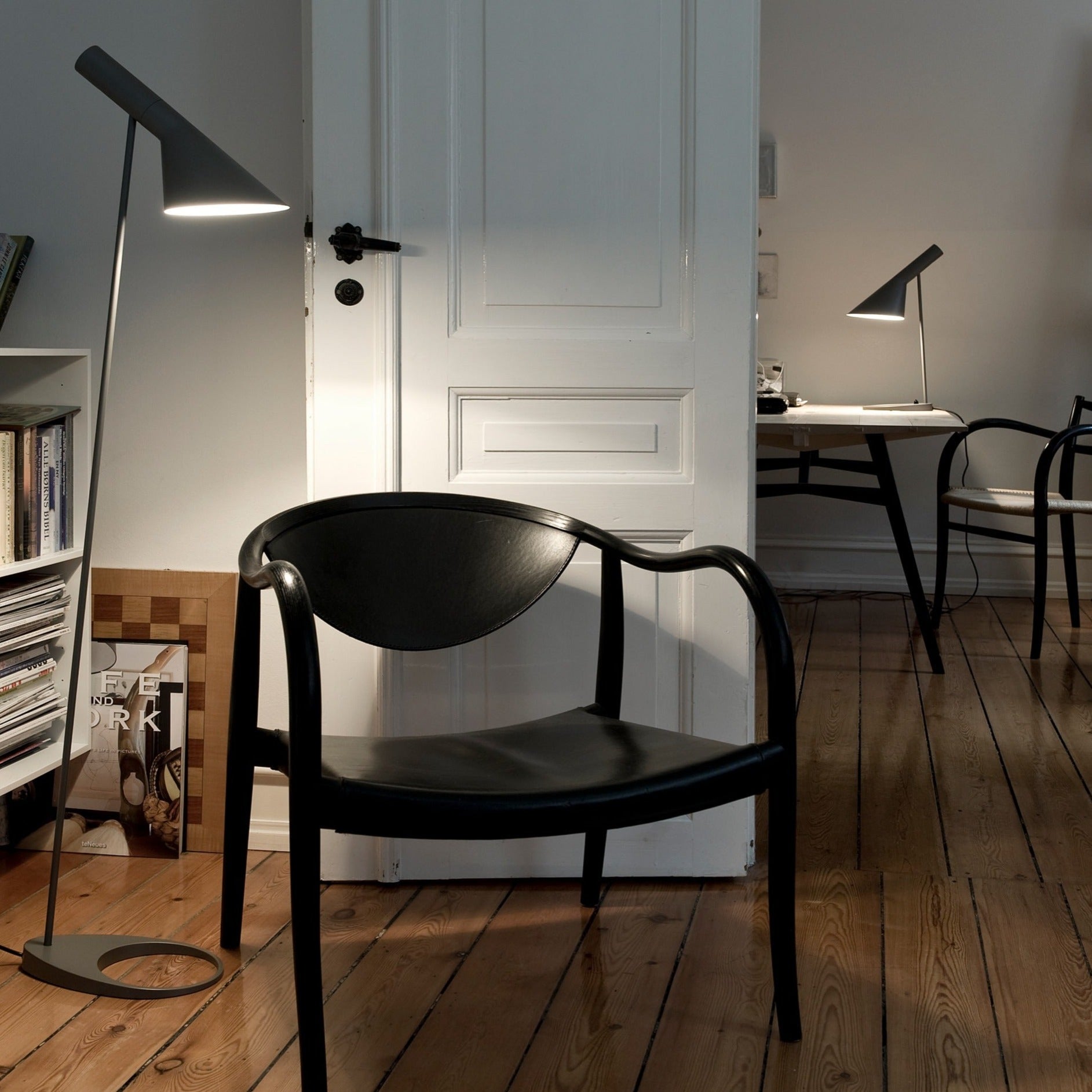 Louis Poulsen AJ Vloerlamp