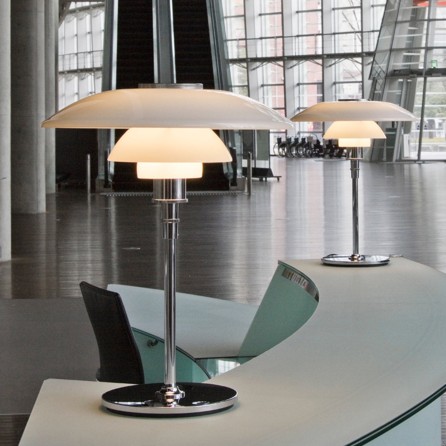 Louis Poulsen PH 4½-3½ Glass Tafellamp