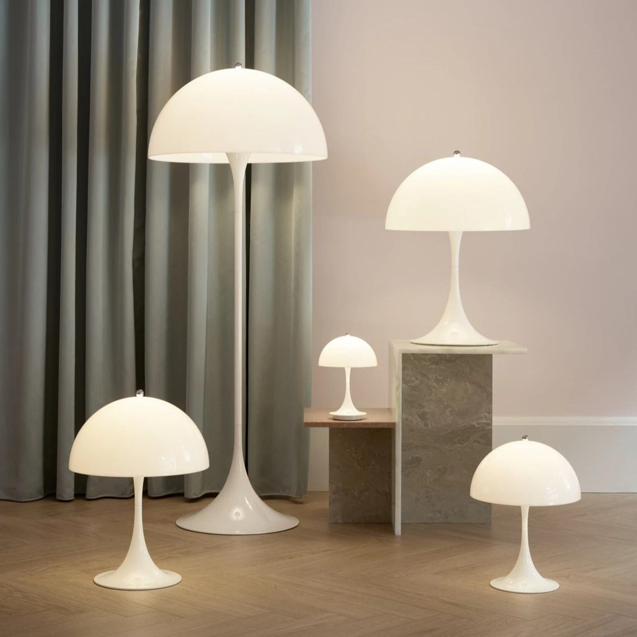 Louis Poulsen Panthella 320 Tafellamp
